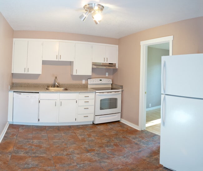 Building Photo - 1425 E Yesler Way