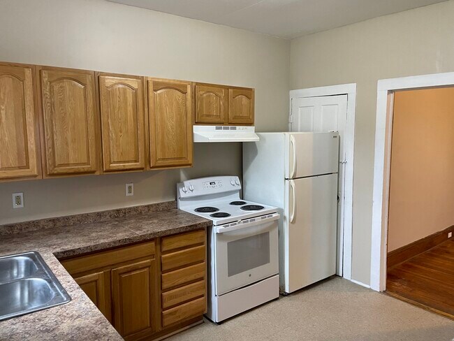 Foto del edificio - 161 W 3rd St