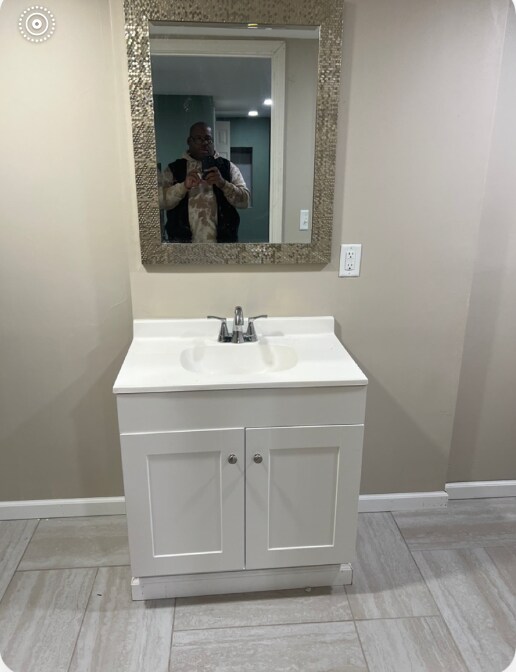 Foto del edificio - 1006 Laurel Ave