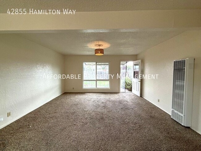 Building Photo - 42855 Hamilton Way