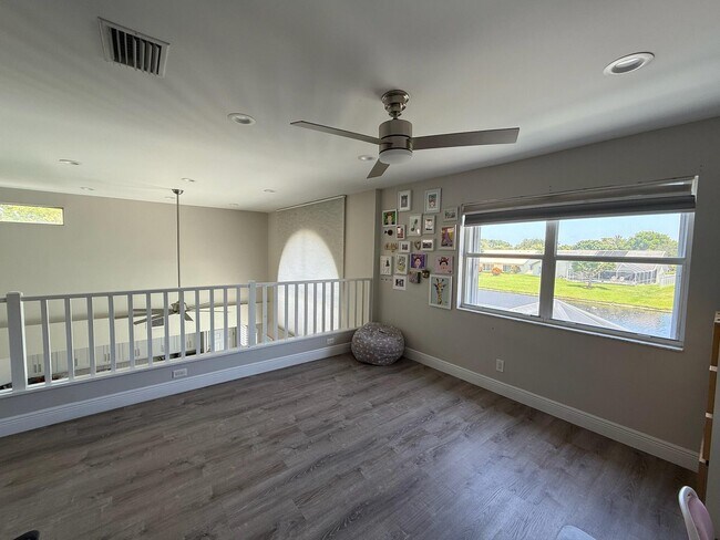 Building Photo - 6649 Remington Pl