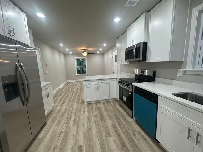 Foto del edificio - 5116 Sargent St