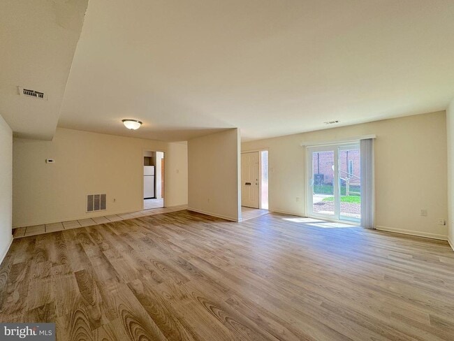 Foto del edificio - 4538 Conwell Dr