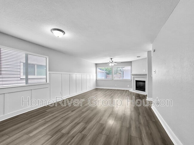 Foto del edificio - 10711 Cobblecreek Way