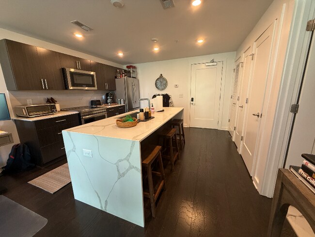 Foto del edificio - 3316 West End Cir