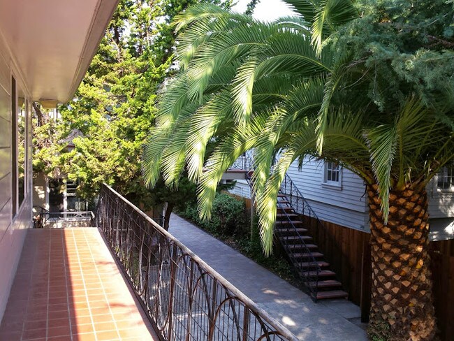 Foto del edificio - Bellevue Apts