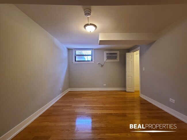 Foto del edificio - 2906 N Mildred Ave
