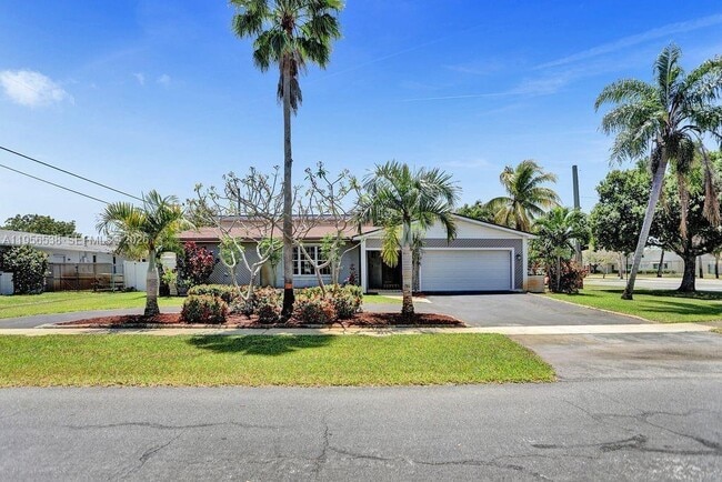 Foto del edificio - 5380 SW 8th Ct