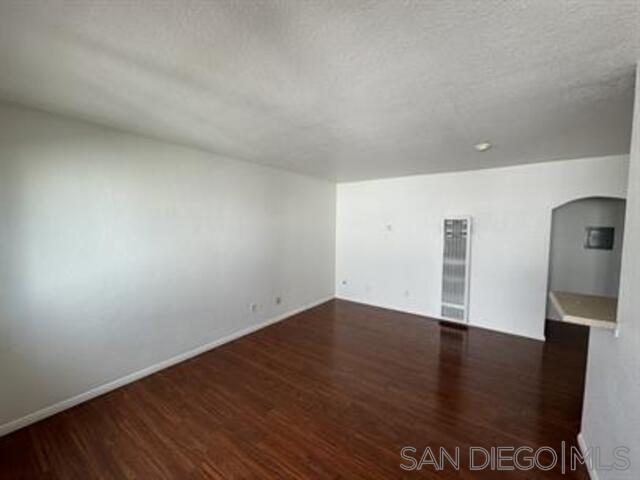 Foto del edificio - 4425 50th St