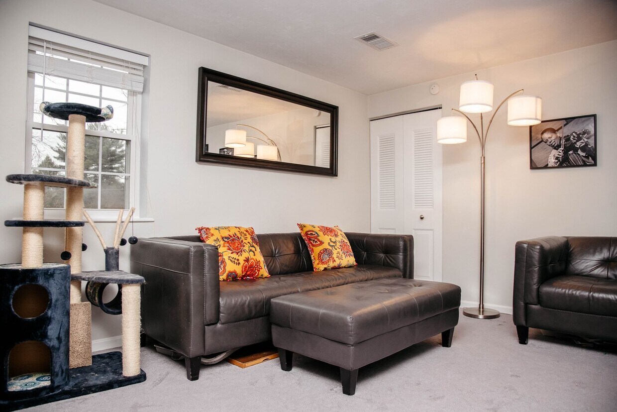 Foto principal - Condo Located on Cool Creek Golf Course