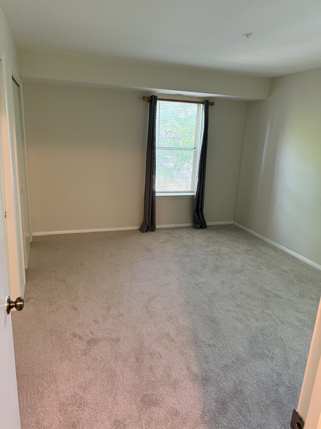 Building Photo - 7900 Badenloch Way