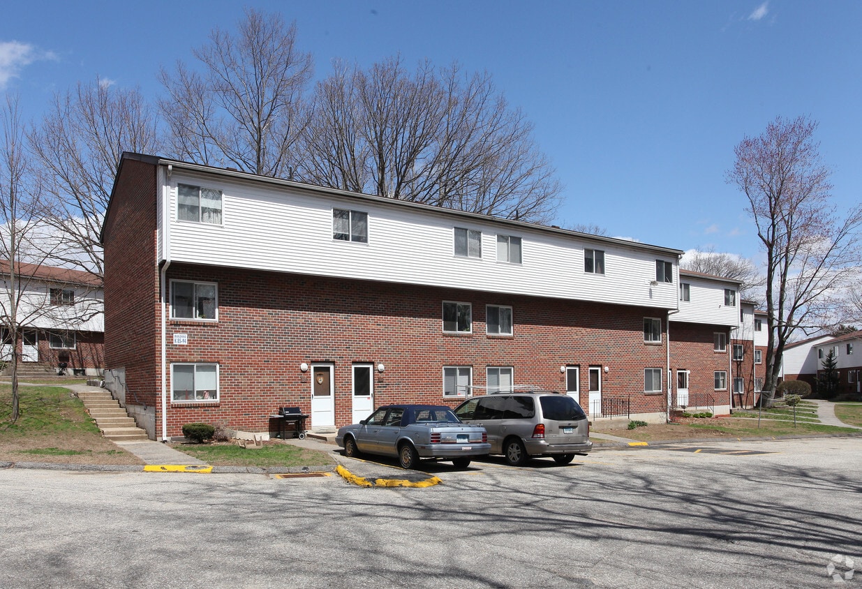 Building Photo - Kingswood Apartments