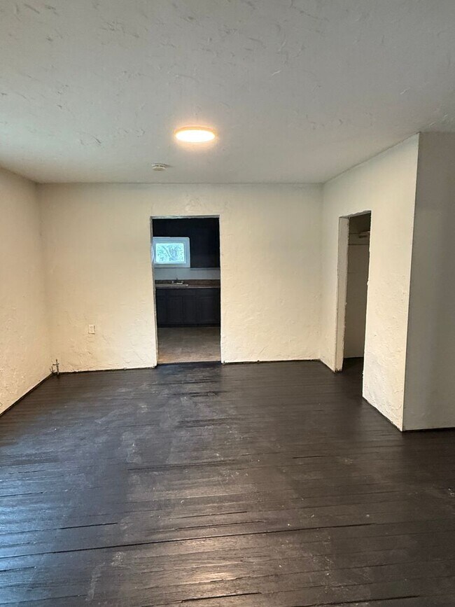 Foto del edificio - Affordable Rental near downtown Ardmore!