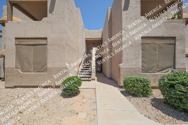 Foto del edificio - 5035 N 17th Ave