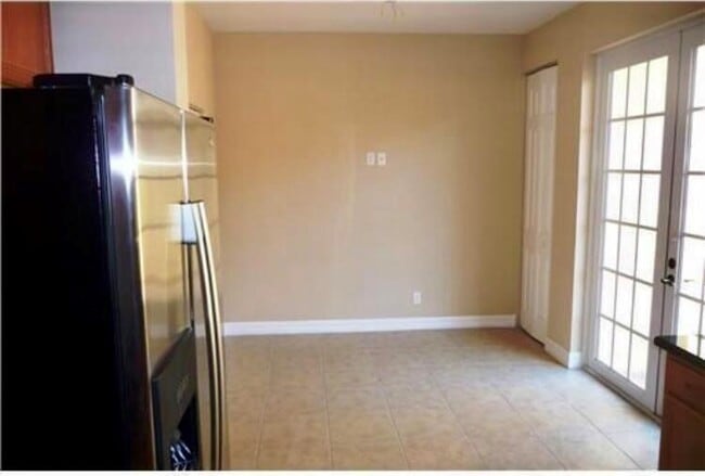 Building Photo - 119 Ennis Ln