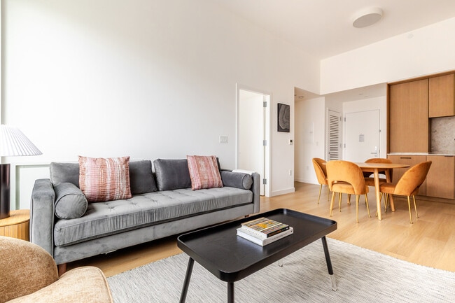 Foto del edificio - 655 Union St