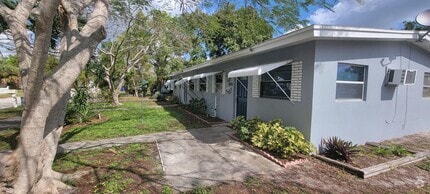 Building Photo - 1808 22nd Ave
