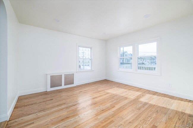 Building Photo - 9 Hanover Pl