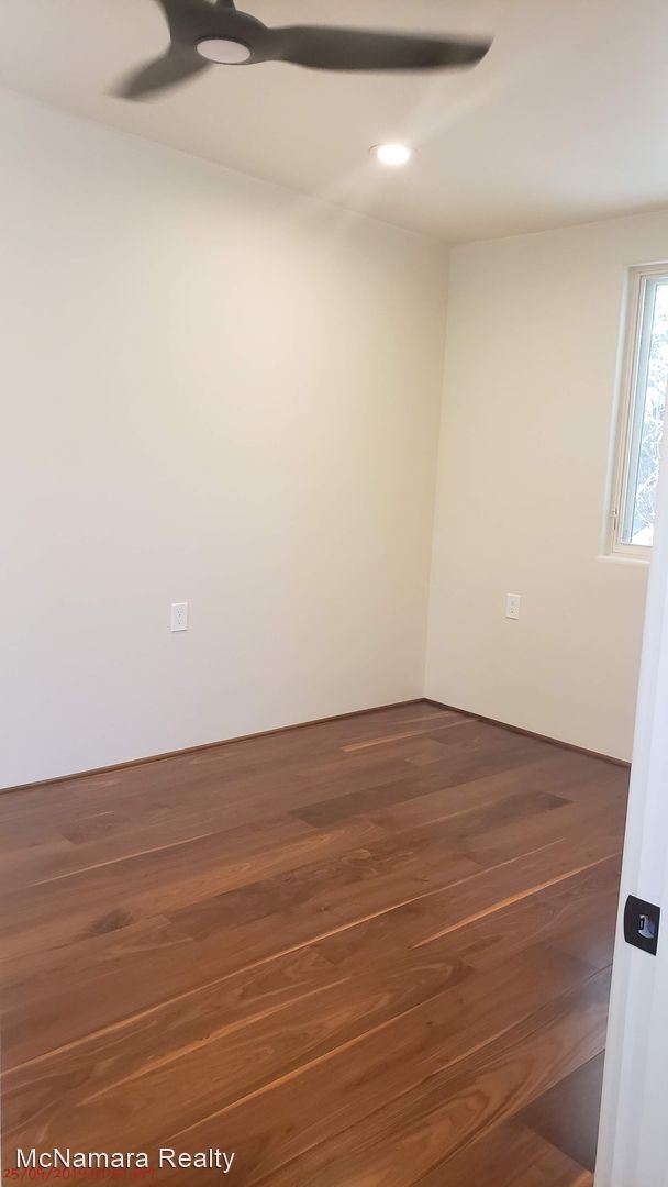 Building Photo - 4 br, 2.5 bath House - 2102 Loomis Street