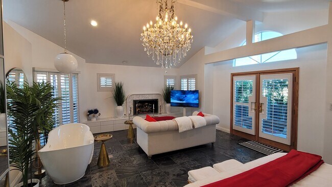 Foto del edificio - 1259 Bonnie Brae St