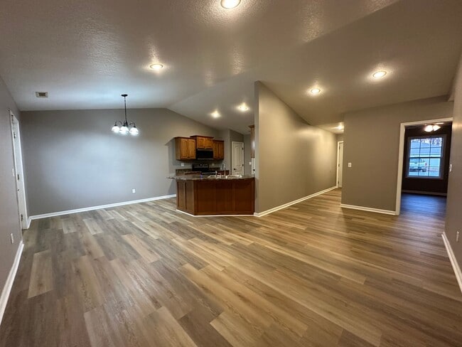 Building Photo - 153 Perseverance Dr