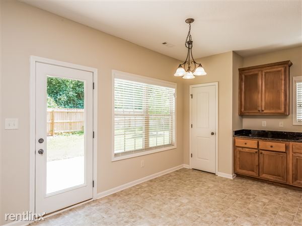 Building Photo - 55 Harpers Farm Dr