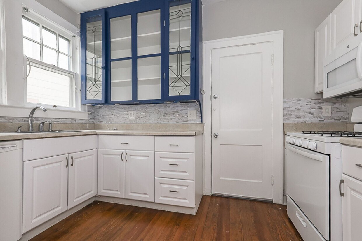 Foto principal - 2657 Idlewood Rd