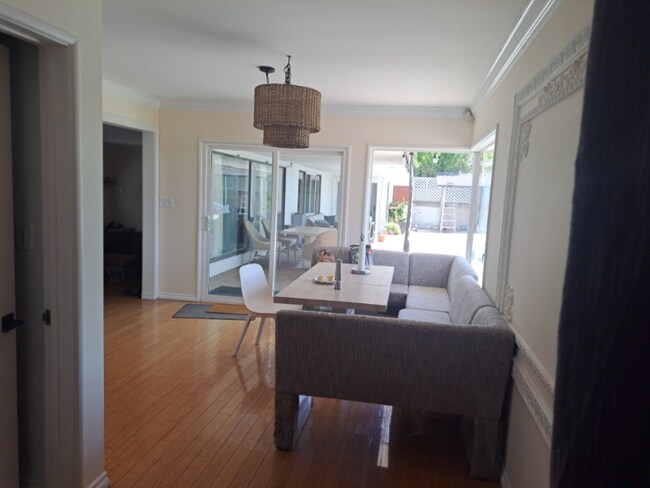 Foto del edificio - 1624 Glenmont Dr