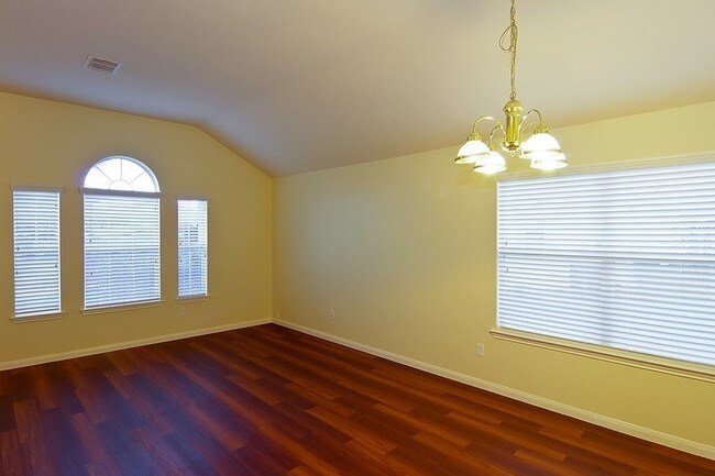 Building Photo - 2614 Teal Run Place Dr