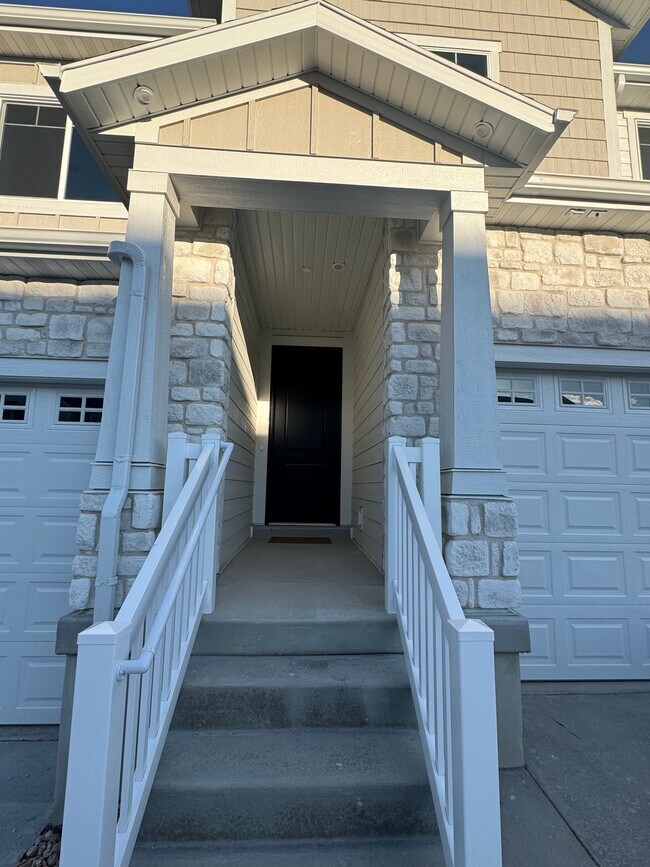 Building Photo - 2792 Red Velvet Ln