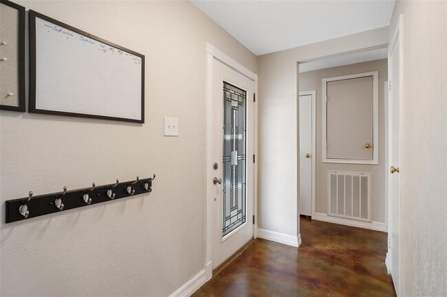Foto del edificio - 217 Glen Haven Dr