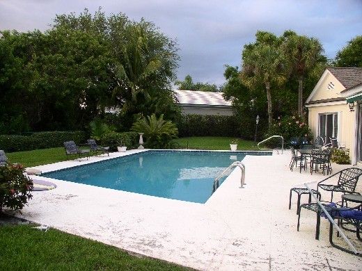 Building Photo - Bermuda Bay Pool Home
