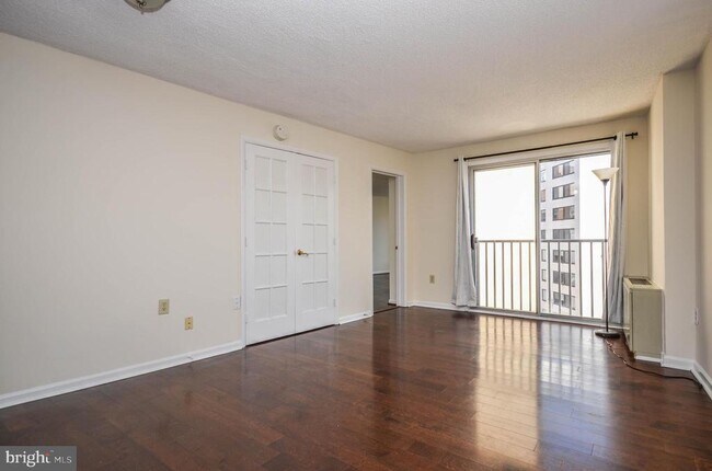 Foto del edificio - 1239 Vermont Ave NW