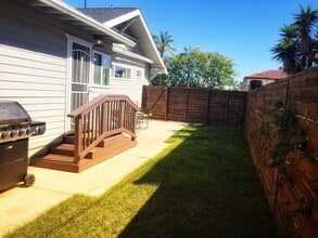 Building Photo - 4094-4096 Kansas St