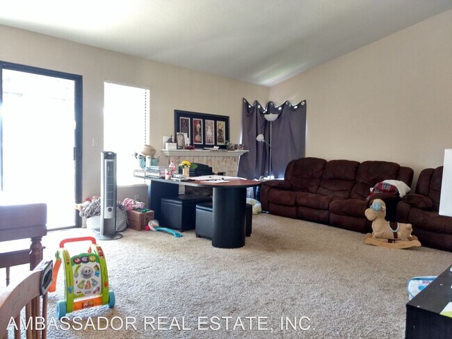 Foto del edificio - 2 br, 2 bath House - 4335 Los Padres Drive
