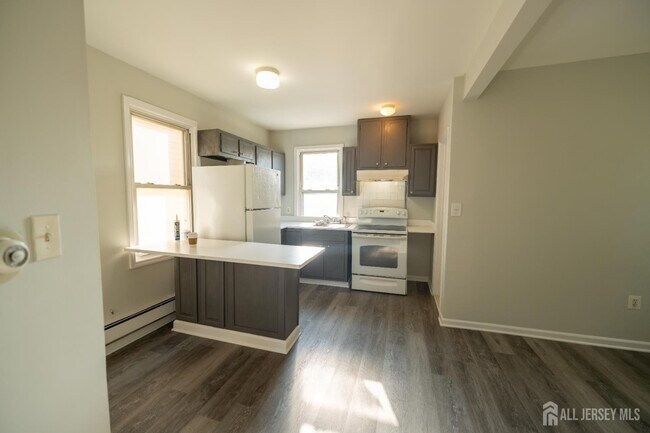Building Photo - 337 Convery Blvd