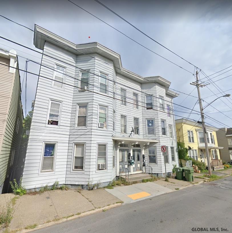 188 Main St, Cohoes, NY 12047 Room for Rent in Cohoes, NY