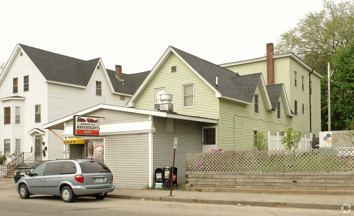 Building Photo - 280 Main St