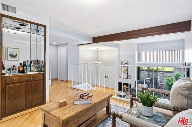 Building Photo - 4555 Alla Rd