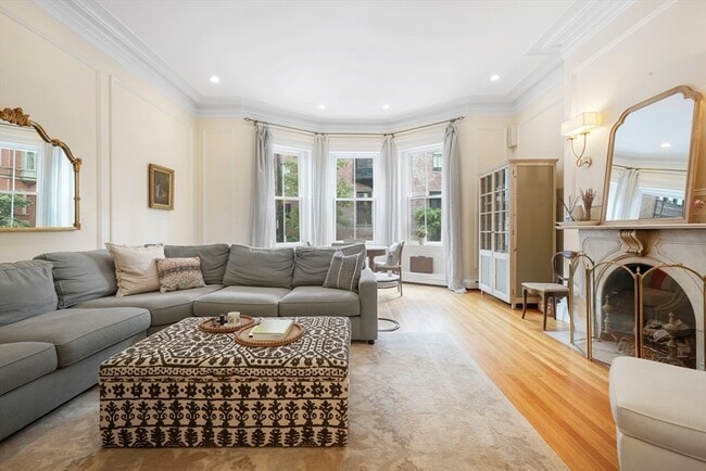 Building Photo - 28 Marlborough St
