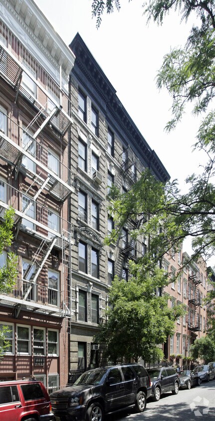 Primary Photo - 277-9 West 11th Street