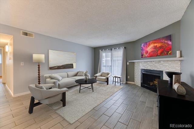 Foto principal - 3480 S Eagle St