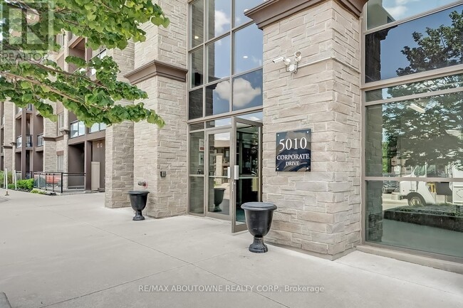 Building Photo - 5010 Corporate Dr