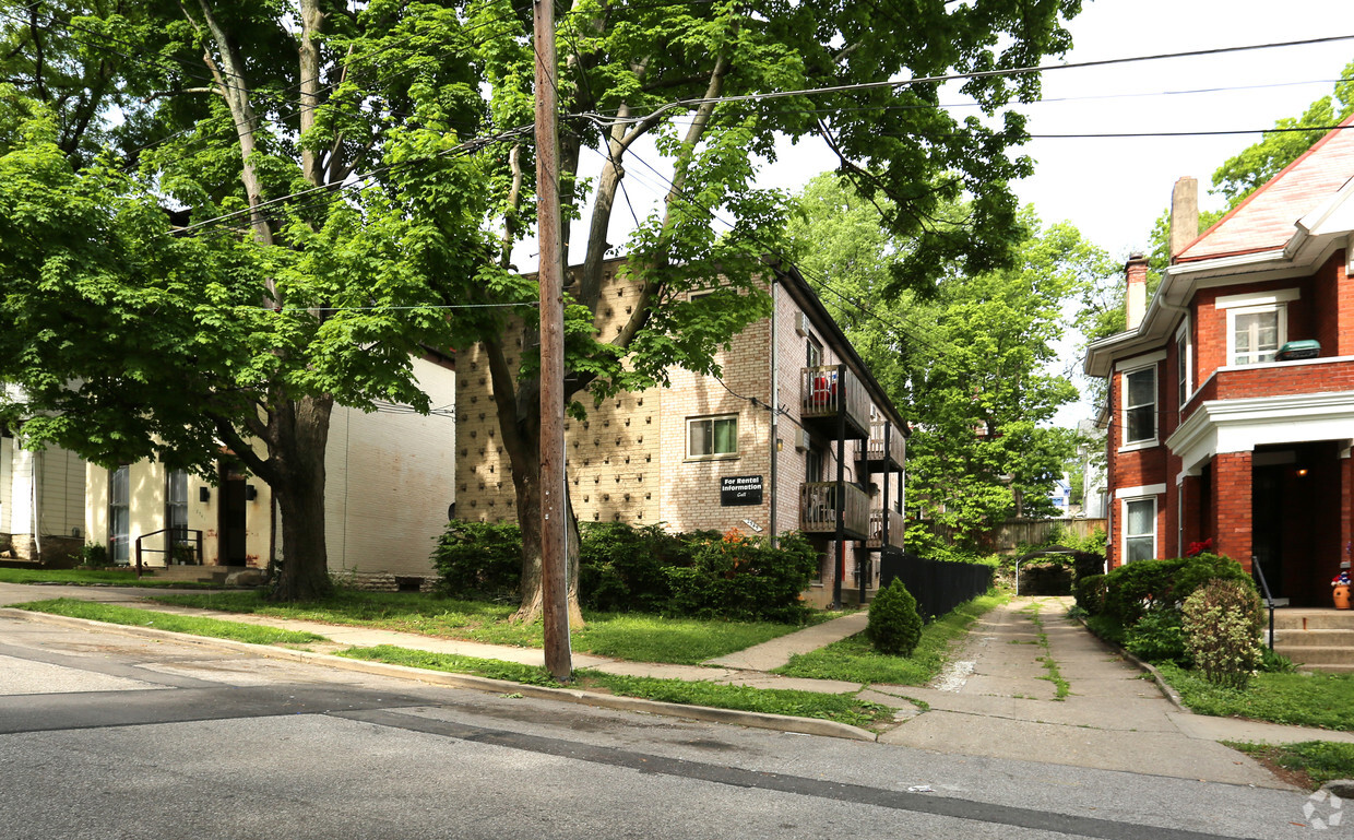 Foto del edificio - 2545 Hackberry St