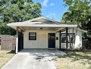 Building Photo - 1336 20th Ct SW