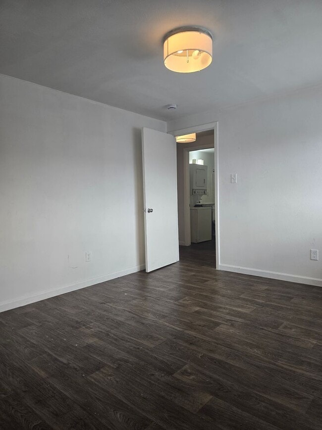 Foto del edificio - 2 Bedroom Unit Available in Westminster!