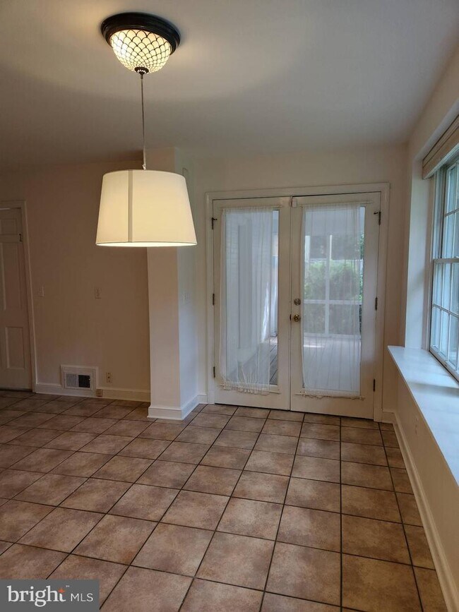 Foto del edificio - 3916 48th St NW