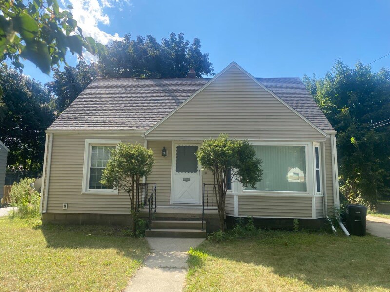 1026 S Wisner St, Jackson, MI 49203 House Rental in Jackson, MI