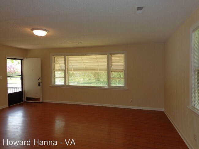 Building Photo - 3 br, 2 bath House - 2904 Somme Ave