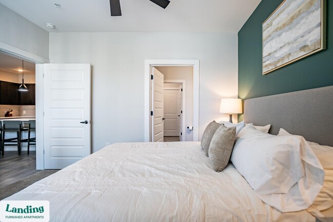 Foto del edificio - 1270 Hillcrest Dr